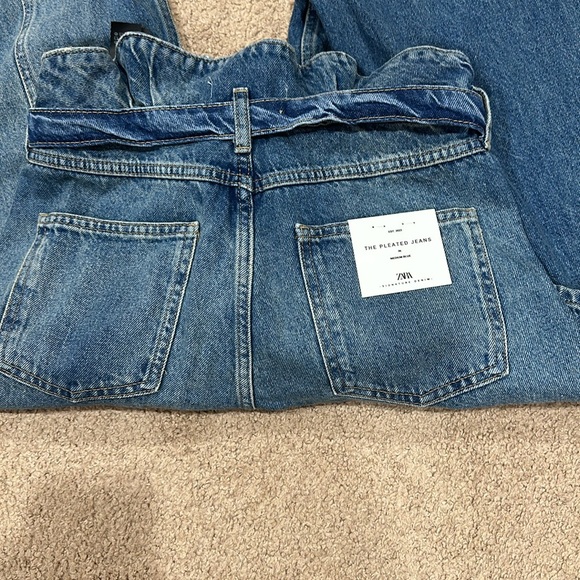 Zara Jeans - Picture 3 of 3